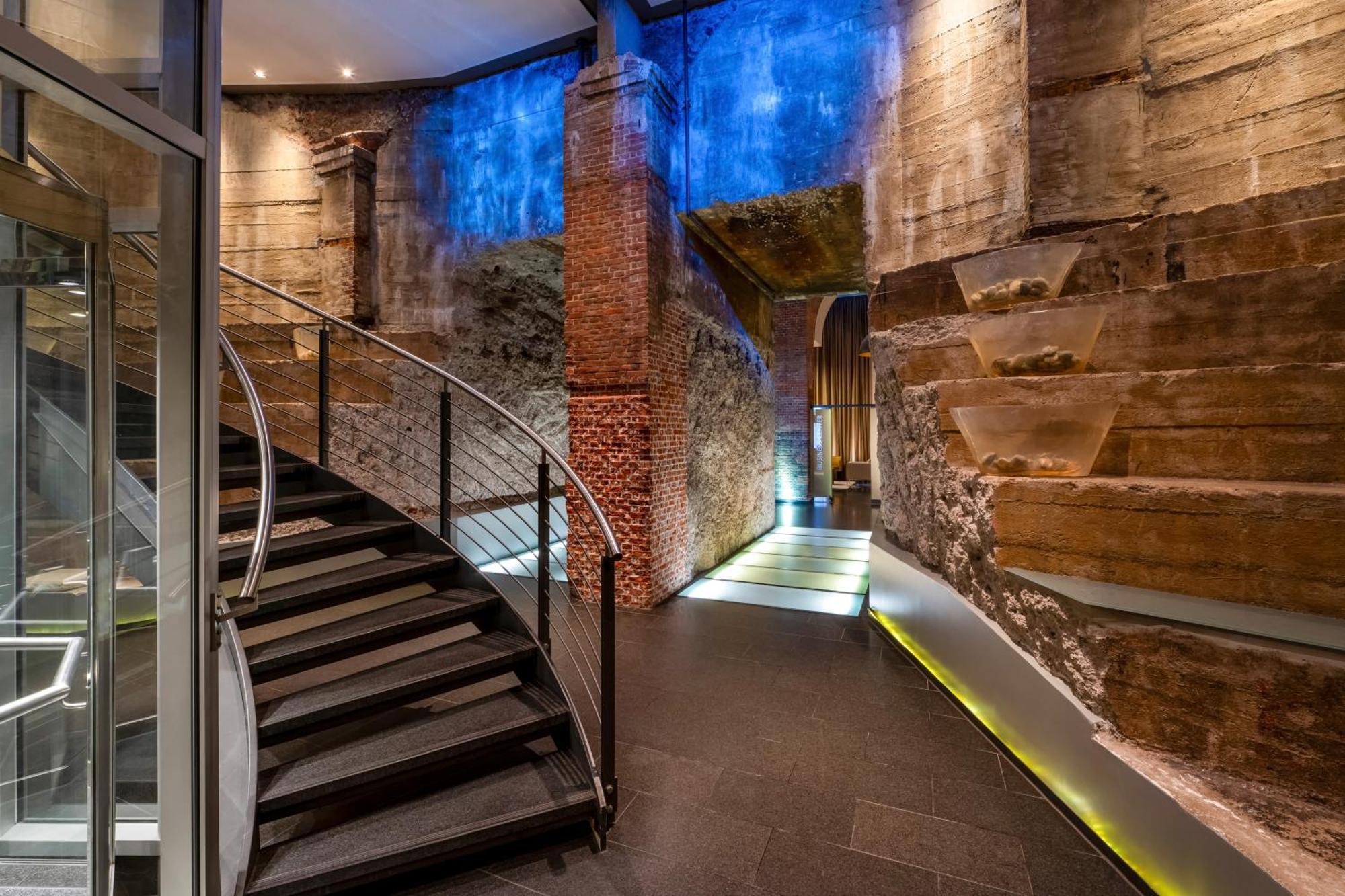 Moevenpick Hotel Hamburg City Exterior photo